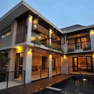 Villa Indah Balangan