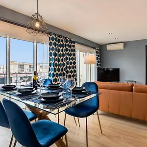 Superior Bali Apartment Malaga
